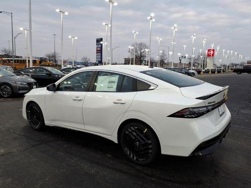 Aspen White 2026 Nissan Sentra SR