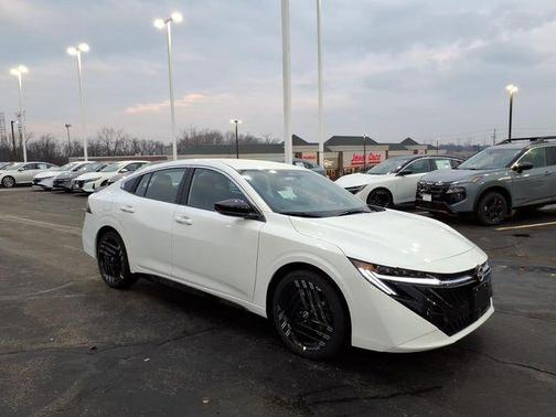 Aspen White 2026 Nissan Sentra SR