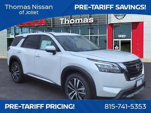 2025 Nissan Pathfinder Platinum