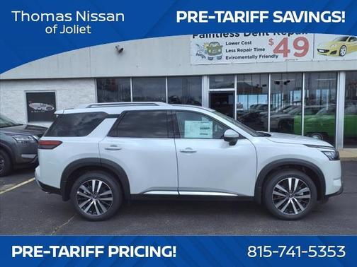 2025 Nissan Pathfinder Platinum