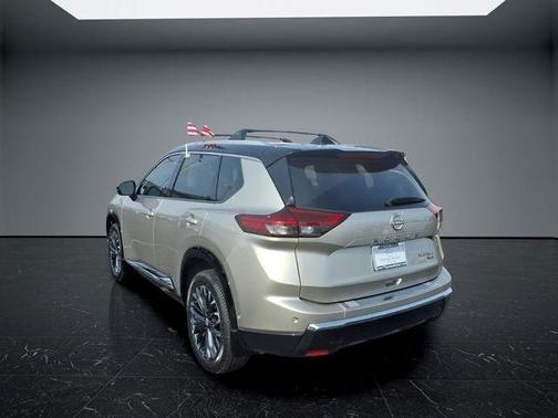 2t Chpn Blk Roo 2025 Nissan Rogue Platinum