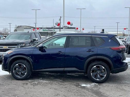 2025 Nissan Rogue SV