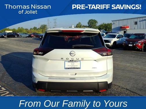 2026 Nissan Rogue SV