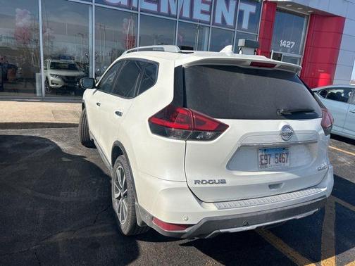 2020 Nissan Rogue SL