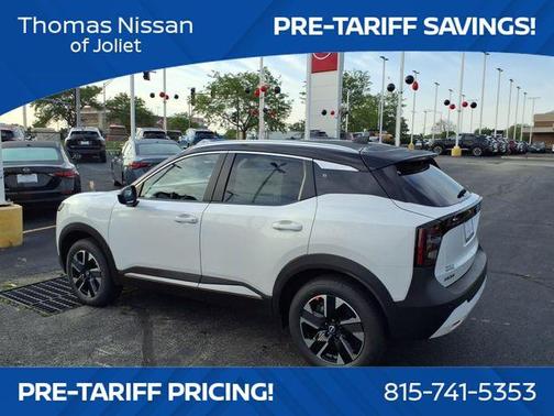 2025 Nissan Kicks SV