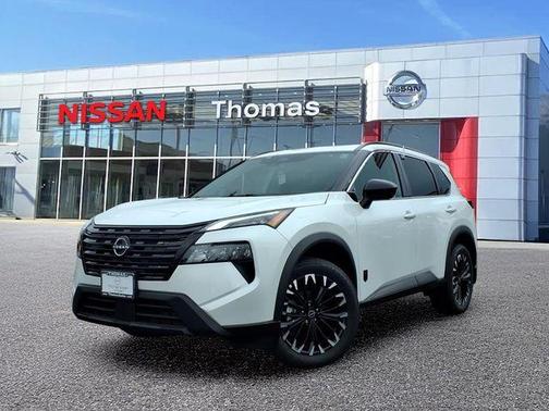 Everest White P 2026 Nissan Rogue Dark Armor