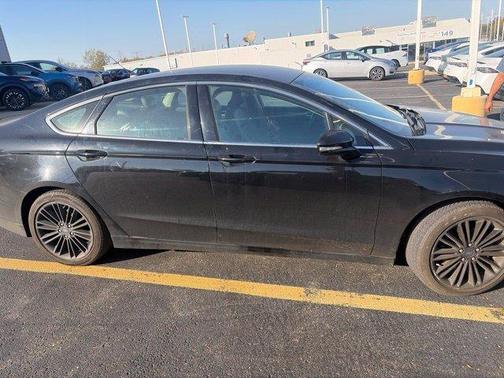 Shadow Black 2016 Ford Fusion SE