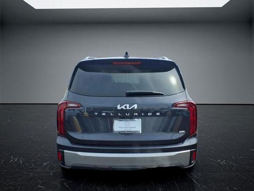 Metal 2025 Kia Telluride S