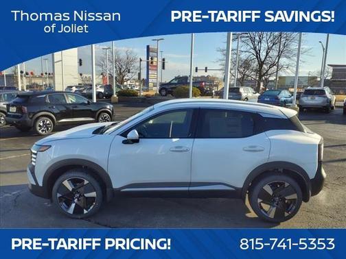 2025 Nissan Kicks SR
