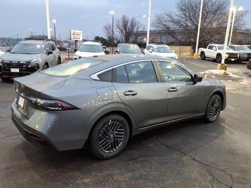 Gun Metallic 2026 Nissan Sentra SV