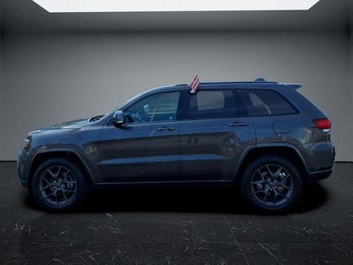 Granite Crystal Clearcoat Metallic 2021 Jeep Grand Cherokee Limited