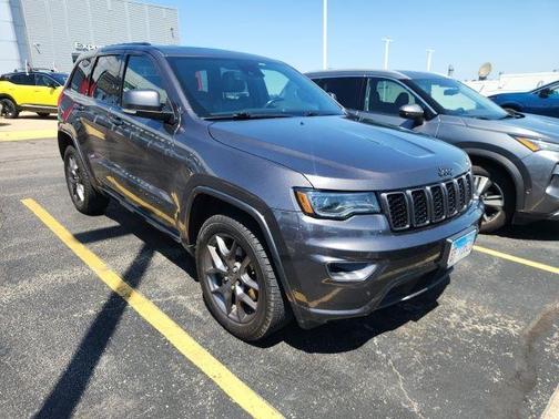 Granite Crystal Clearcoat Metallic 2021 Jeep Grand Cherokee Limited
