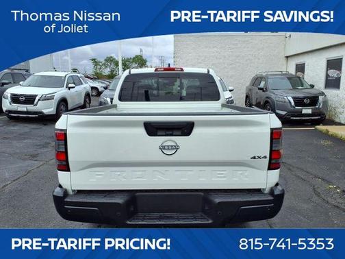 2025 Nissan Frontier S