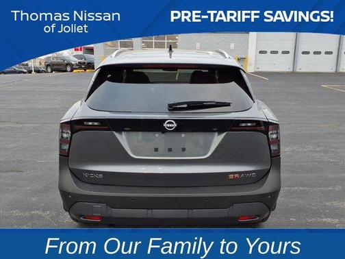 2026 Nissan Kicks SR