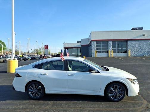 Aspen White 2026 Nissan Sentra SL
