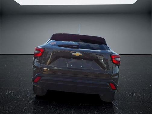 Harvest Gold / Bronze 2024 Chevrolet Trax LS