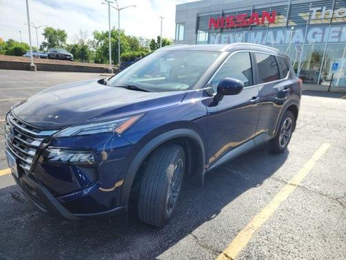 Deep Ocean Blue 2024 Nissan Rogue SV