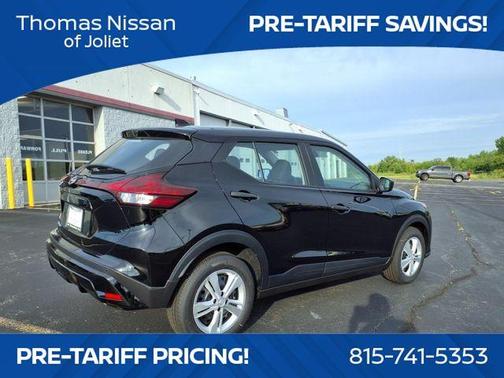 2025 Nissan Kicks Play S