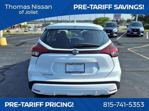 2025 Nissan Kicks Play S