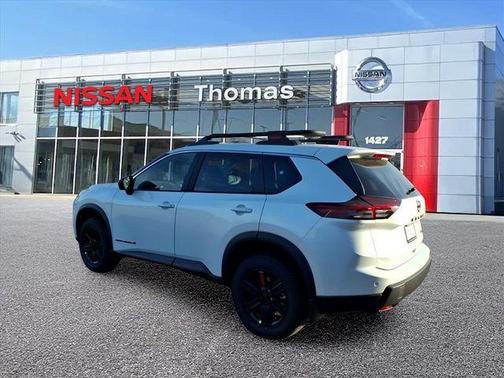 Everest White P 2026 Nissan Rogue Rock Creek