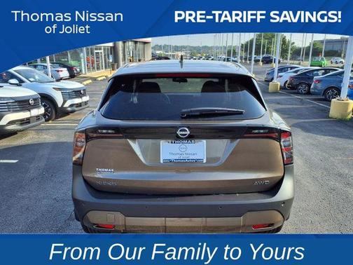 2025 Nissan Kicks SV