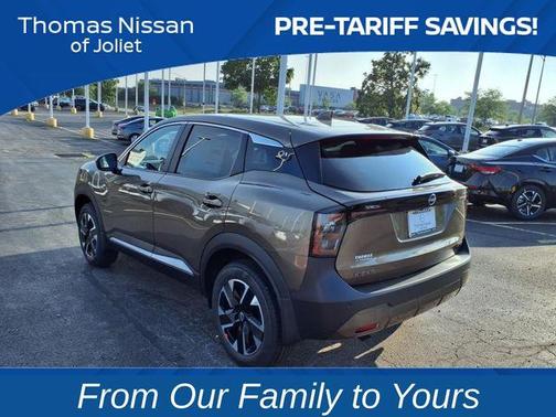 2025 Nissan Kicks SV