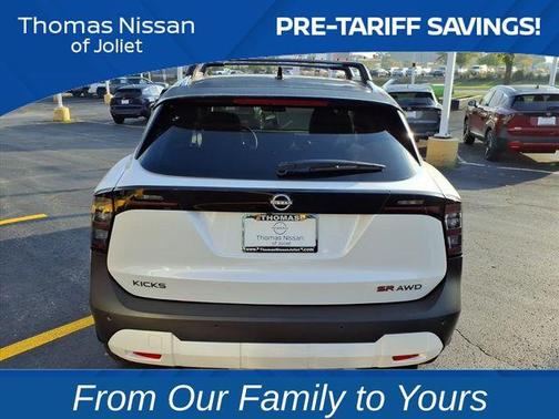 2026 Nissan Kicks SR