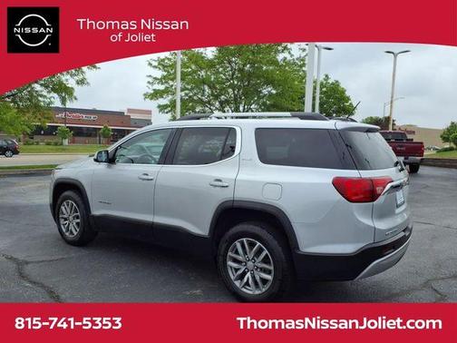 2017 GMC Acadia SLE-2