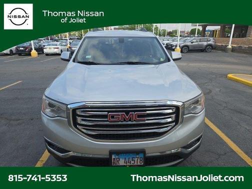 2017 GMC Acadia SLE-2