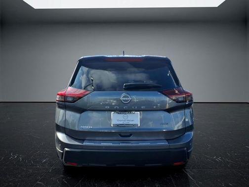 Gun Metallic 2026 Nissan Rogue SV