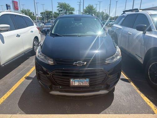 Mosaic Black Metallic 2018 Chevrolet Trax LT