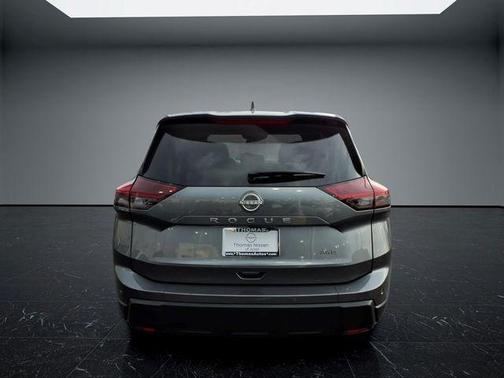 Gun Metallic 2025 Nissan Rogue SV