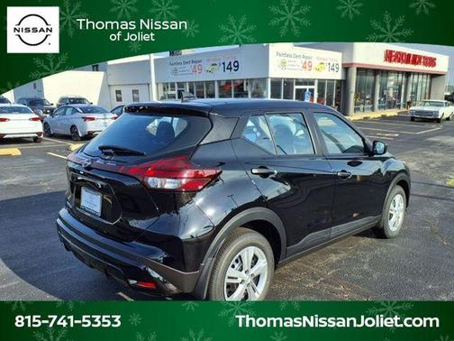 2025 Nissan Kicks Play S