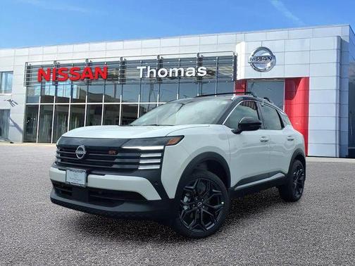 2t Wht Blk Roof 2026 Nissan Kicks SR