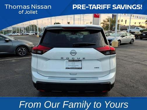 2026 Nissan Rogue SV