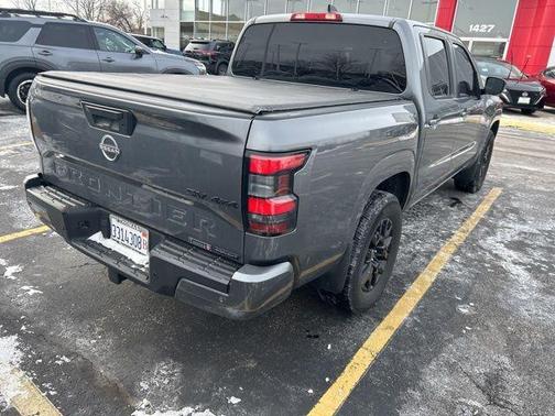 2023 Nissan Frontier SV