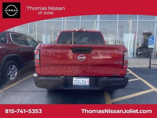 2023 Nissan Frontier S