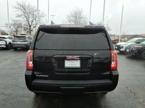 Black 2017 GMC Yukon SLT