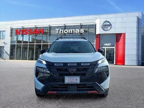 Everest White P 2026 Nissan Rogue Rock Creek