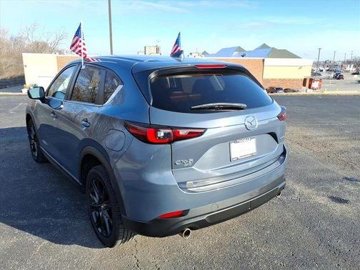 2022 Mazda CX-5 Carbon Edition