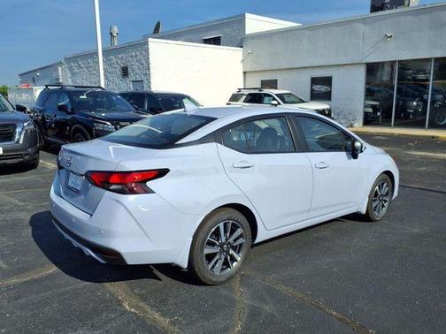 2025 Nissan Versa 1.6 SV