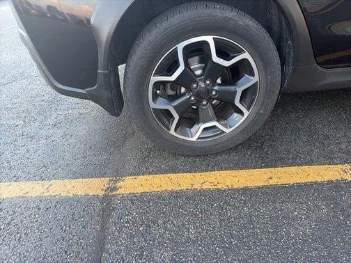 Crystal Black Silica 2015 Subaru XV Crosstrek 2.0i Premium