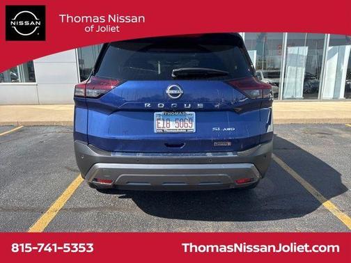 2022 Nissan Rogue SL