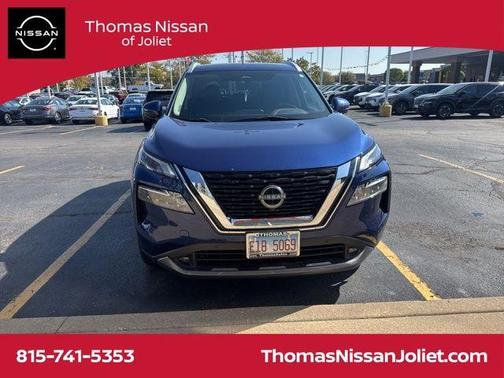 2022 Nissan Rogue SL