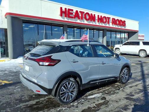 2024 Nissan Kicks SR