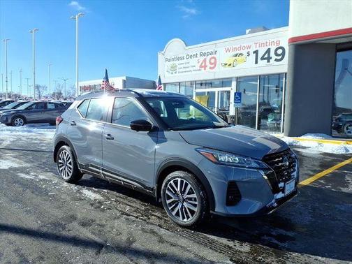 2024 Nissan Kicks SR