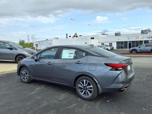 2025 Nissan Versa 1.6 SV