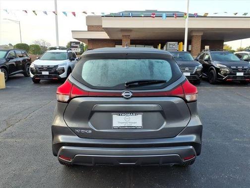 2025 Nissan Kicks Play S