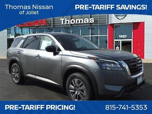 2025 Nissan Pathfinder S