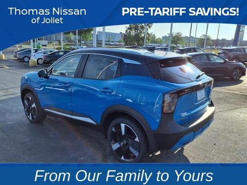 2025 Nissan Kicks SR